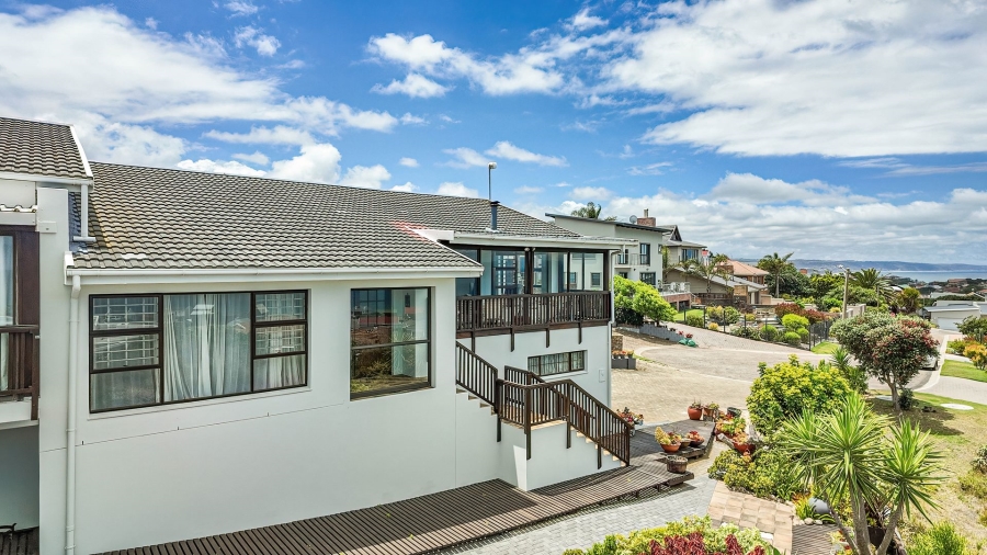 4 Bedroom Property for Sale in Tergniet Western Cape